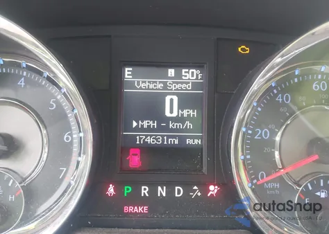 2016 Chrysler Town & Country Touring from USA, damaged, VIN 2C4RC1BG7GR230715